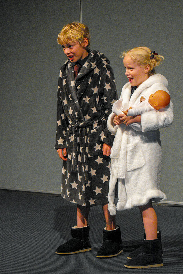 Roslyn McIvor Speech & Drama Teacher